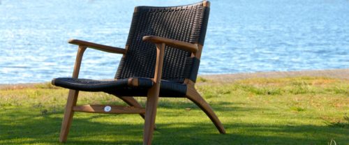 4 pc Club Rope Chair Set – The Rope Chair Black with Accent tables.
