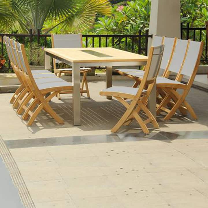 Signature teak steek dining set with folding chairs
