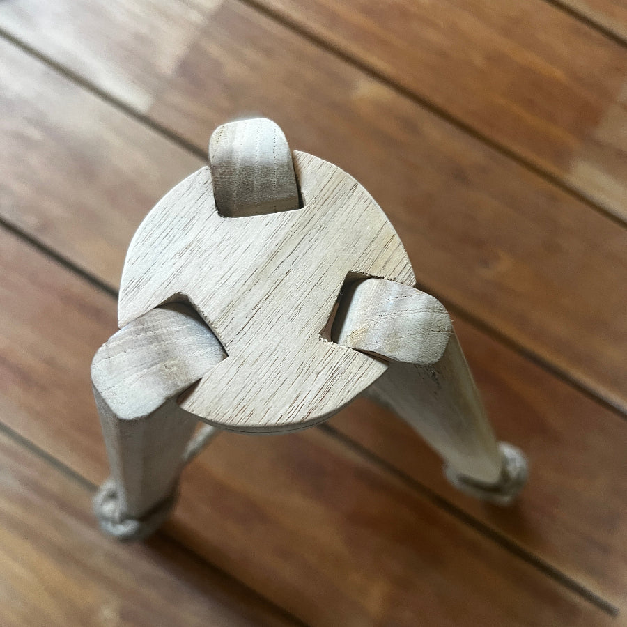 Top view of Outdoor teak tripod