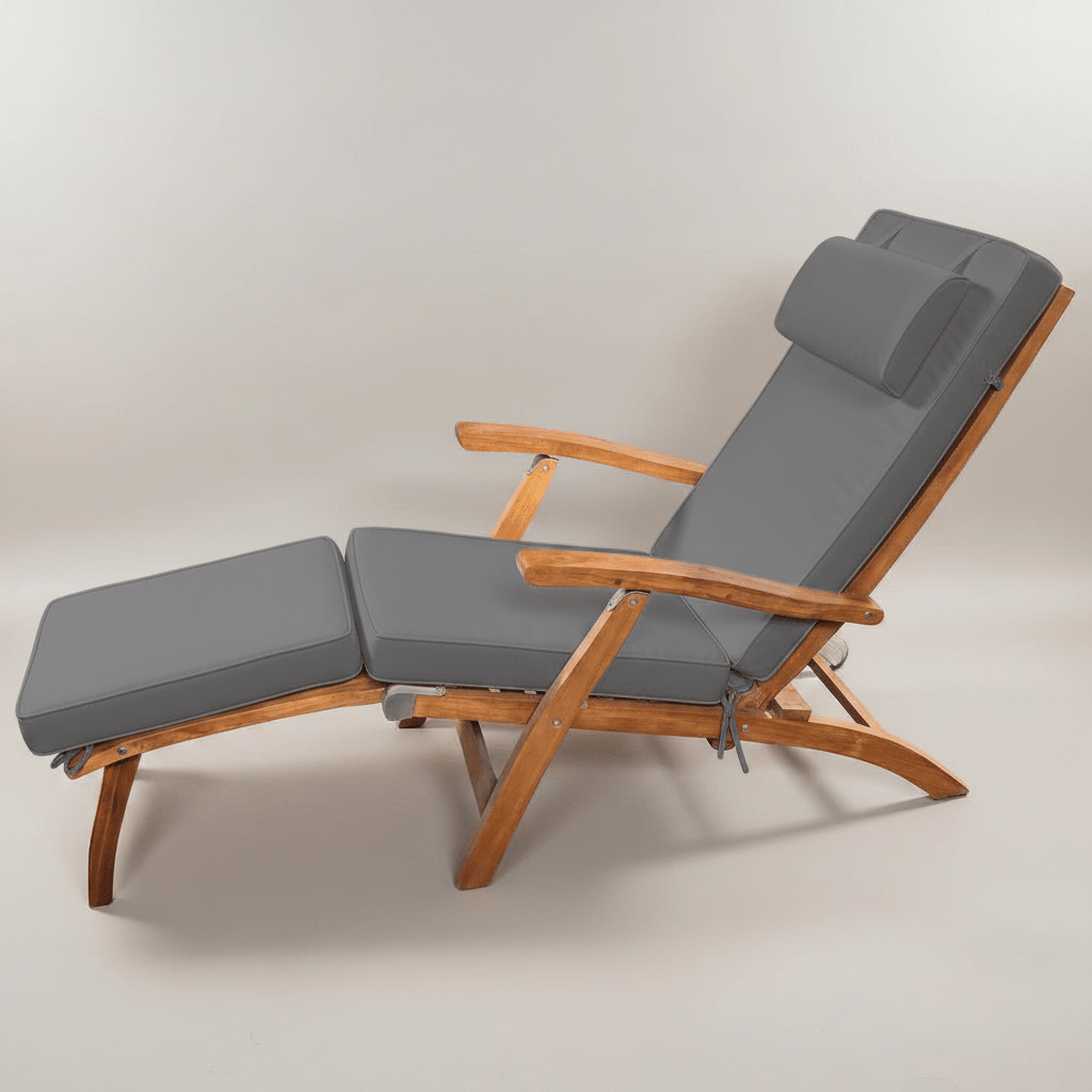 Deck Steamer Chair – Sand Graphite Cushion
