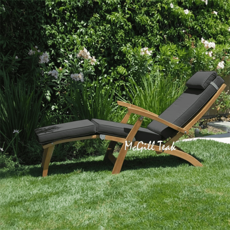 Outdoor Folding Steamer Chair Cushion